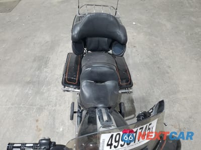 Piąte zdjęcie samochodu w środku: 2009 HARLEY-DAVIDSON FLHTCU VIN:1HD1FL4129Y665065 - miniatura
