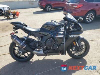 2024 YAMAHA YZFR1 JYARN66E2RA003774 - główne zdjęcie licytacji z USA - miniatura