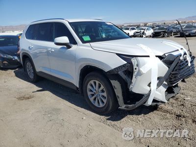 Czwarte zdjęcie samochodu z boku: 2024 TOYOTA GRAND HIGHLANDER XLE VIN:5TDACAB57RS003174 - miniatura