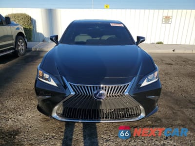 Piąte zdjęcie samochodu w środku: 2021 LEXUS ES 300H VIN:58ADA1C13MU006659 - miniatura