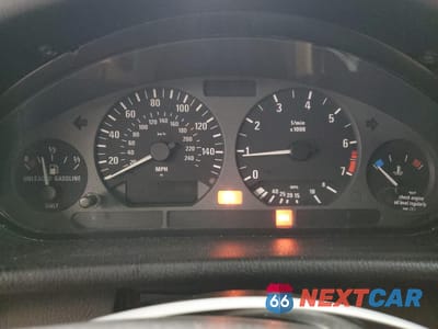 Zdjęcie 9 z 12 samochodu: 1998 BMW 323 IC AUTOMATIC VIN:WBABJ8332WEM22807 - miniatura