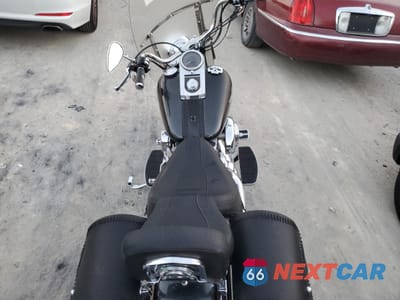 Zdjęcie 6 z 8 samochodu: 2006 HARLEY-DAVIDSON FLSTFI VIN:1HD1BXB116Y091236 - miniatura