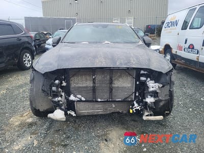 Piąte zdjęcie samochodu w środku: 2022 VOLVO V60 CROSS COUNTRY T5 MOMENTUM VIN:YV4102WK0N2094947 - miniatura