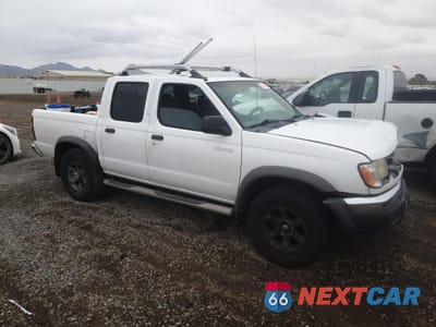Czwarte zdjęcie samochodu z boku: 2000 NISSAN FRONTIER CREW CAB XE VIN:1N6ED27T9YC429487 - miniatura
