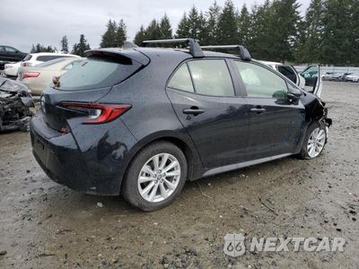 Trzecie zdjęcie samochodu z tyłu: 2025 TOYOTA COROLLA HATCHBACK SE VIN:JTND4MBE1S3243528 - miniatura