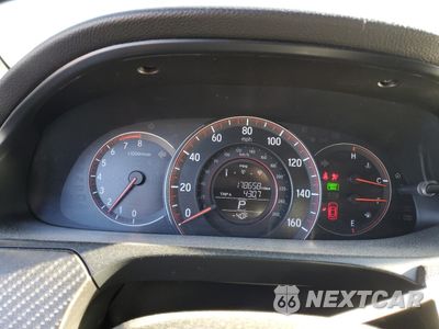 Zdjęcie 9 z 12 samochodu: 2016 HONDA ACCORD SPORT VIN:1HGCR2F52GA083731 - miniatura