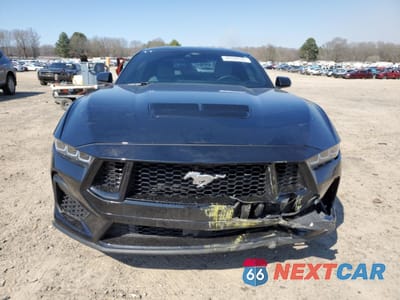 Piąte zdjęcie samochodu w środku: 2024 FORD MUSTANG GT VIN:1FA6P8CF1R5405987 - miniatura