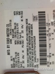 Zdjęcie 13 z 13 samochodu: 2016 FORD TRANSIT CONNECT XL VIN:NM0LS7E77G1239228 - miniatura