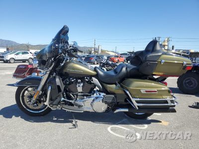Trzecie zdjęcie samochodu z tyłu: 2018 HARLEY-DAVIDSON FLHTK ULTRA LIMITED VIN:1HD1KED32JB660044 - miniatura