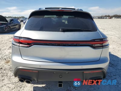 Zdjęcie 6 z 13 samochodu: 2024 PORSCHE MACAN BASE VIN:WP1AA2A50RLB19104 - miniatura