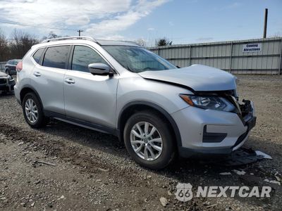 Czwarte zdjęcie samochodu z boku: 2018 NISSAN ROGUE S VIN:5N1AT2MV6JC801041 - miniatura
