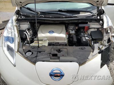 Zdjęcie 11 z 13 samochodu: 2015 NISSAN LEAF S VIN:1N4AZ0CPXFC335136 - miniatura