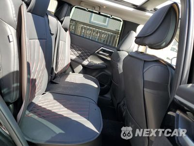 Zdjęcie 11 z 16 samochodu: 2023 MITSUBISHI OUTLANDER SEL VIN:JA4J4VA85PZ039483 - miniatura