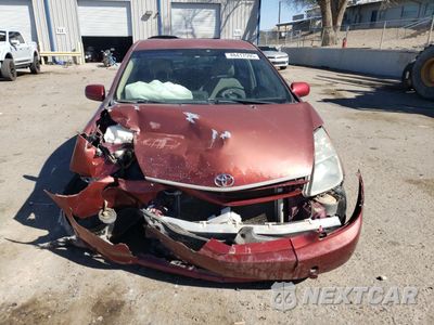 Piąte zdjęcie samochodu w środku: 2005 TOYOTA PRIUS VIN:JTDKB20U553117872 - miniatura