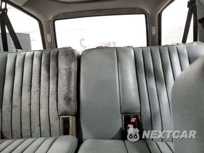Zdjęcie 10 z 13 samochodu: 1991 MERCEDES-BENZ 300 TE 4MATIC VIN:WDBED90D1MF153716 - miniatura