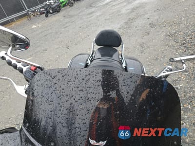 Piąte zdjęcie samochodu w środku: 2018 KAWASAKI VN1700 K VIN:JKBVNRK16JA014181 - miniatura