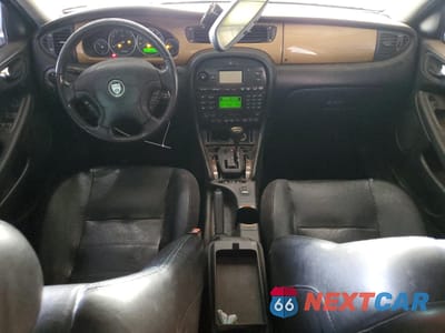Zdjęcie 8 z 12 samochodu: 2002 JAGUAR X-TYPE SPORT 3.0 VIN:SAJEA53C72WC57036 - miniatura