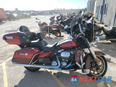 2019 HARLEY-DAVIDSON FLHTK 1HD1KEF12KB643922 - główne zdjęcie licytacji z USA - miniatura