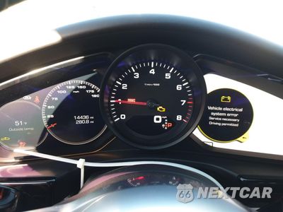 Zdjęcie 9 z 12 samochodu: 2019 PORSCHE PANAMERA BASE VIN:WP0AA2A70KL100870 - miniatura