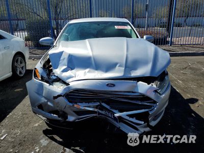 Piąte zdjęcie samochodu w środku: 2016 FORD FUSION SE VIN:1FA6P0H77G5116239 - miniatura