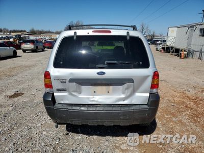Zdjęcie 6 z 13 samochodu: 2005 FORD ESCAPE XLT VIN:1FMYU03165KA43146 - miniatura