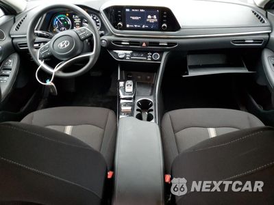 Zdjęcie 8 z 14 samochodu: 2022 HYUNDAI SONATA HYBRID VIN:KMHL24JJ7NA052454 - miniatura
