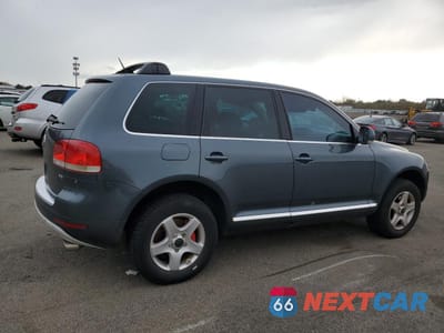Trzecie zdjęcie samochodu z tyłu: 2006 VOLKSWAGEN TOUAREG 3.2 VIN:WVGZG77L36D005914 - miniatura