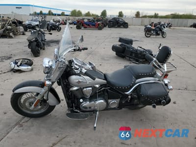 Trzecie zdjęcie samochodu z tyłu: 2007 KAWASAKI VN900 D VIN:JKAVN2D177A015258 - miniatura