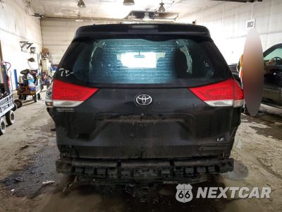 Zdjęcie 6 z 13 samochodu: 2012 TOYOTA SIENNA LE VIN:5TDKK3DC3CS200283 - miniatura