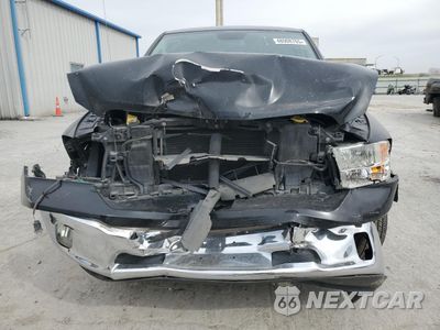 Piąte zdjęcie samochodu w środku: 2013 RAM 1500 SLT VIN:1C6RR6GG6DS716812 - miniatura