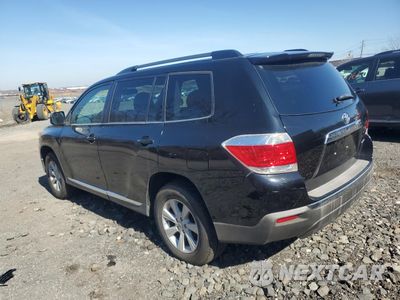 Drugie zdjęcie samochodu z przodu: 2013 TOYOTA HIGHLANDER BASE VIN:5TDBK3EH6DS219910 - miniatura