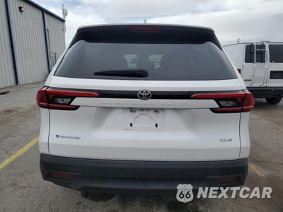 Zdjęcie 6 z 15 samochodu: 2024 TOYOTA GRAND HIGHLANDER XLE VIN:5TDACAB57RS003174 - miniatura