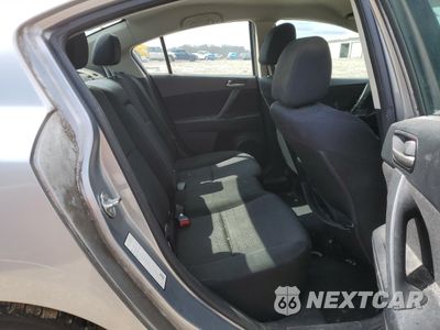 Zdjęcie 10 z 12 samochodu: 2012 MAZDA 3 I VIN:JM1BL1V77C1573035 - miniatura