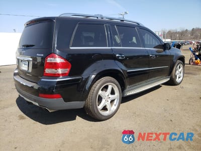 Trzecie zdjęcie samochodu z tyłu: 2009 MERCEDES-BENZ GL 550 4MATIC VIN:4JGBF86E59A516947 - miniatura