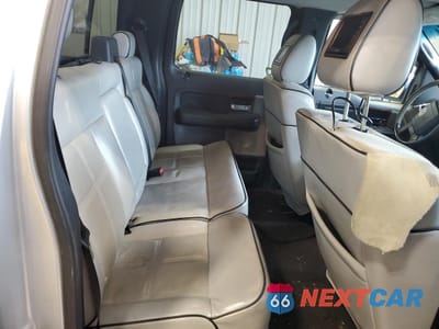 Zdjęcie 11 z 13 samochodu: 2006 LINCOLN MARK LT VIN:5LTPW16536FJ05009 - miniatura