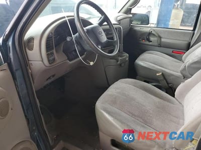 Zdjęcie 8 z 13 samochodu: 2002 CHEVROLET ASTRO VIN:1GNEL19X82B129752 - miniatura