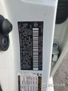 Zdjęcie 12 z 12 samochodu: 2016 TOYOTA SCION IM VIN:JTNKARJEXGJ506715 - miniatura