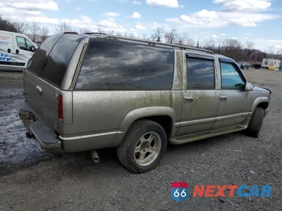 Trzecie zdjęcie samochodu z tyłu: 1999 CHEVROLET SUBURBAN K1500 VIN:3GNFK16R9XG193178 - miniatura