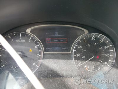 Zdjęcie 9 z 12 samochodu: 2017 NISSAN ALTIMA 2.5 VIN:1N4AL3APXHC234607 - miniatura