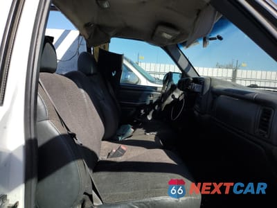 Zdjęcie 10 z 12 samochodu: 2001 CHEVROLET SILVERADO C2500 HEAVY DUTY VIN:1GCHC24U11E345190 - miniatura