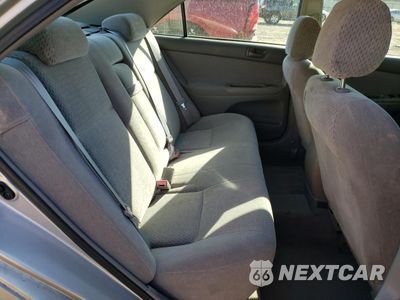 Zdjęcie 10 z 12 samochodu: 2002 TOYOTA CAMRY LE VIN:4T1BE32K12U635844 - miniatura