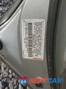 Zdjęcie 14 z 14 samochodu: 2001 LEXUS ES 300 VIN:JT8BF28G910308160 - miniatura