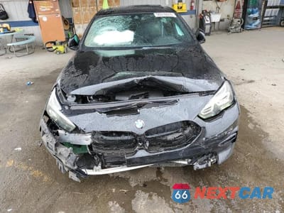 Piąte zdjęcie samochodu w środku: 2021 BMW 228XI VIN:WBA73AK09M7H47490 - miniatura