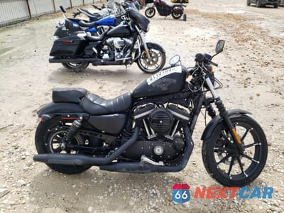 2017 HARLEY-DAVIDSON XL883 IRON 883 1HD4LE211HC443228 - główne zdjęcie licytacji z USA - miniatura