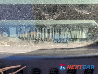 Zdjęcie 14 z 14 samochodu: 2000 GMC NEW SIERRA C2500 VIN:1GTFC29U6YE354641 - miniatura