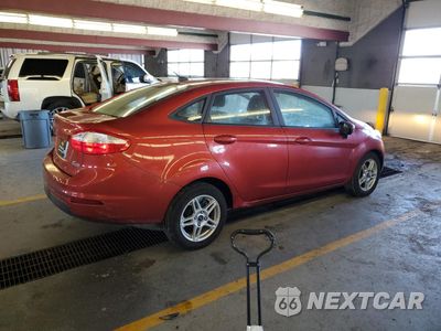 Trzecie zdjęcie samochodu z tyłu: 2019 FORD FIESTA SE VIN:3FADP4BJ9KM132108 - miniatura