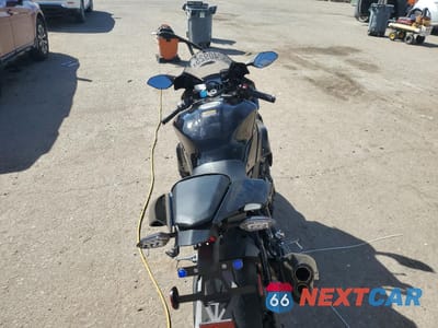 Zdjęcie 6 z 10 samochodu: 2024 YAMAHA YZFR1 VIN:JYARN66E2RA003774 - miniatura