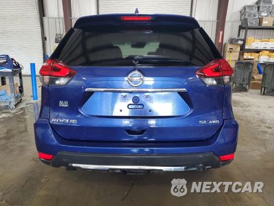 Zdjęcie 6 z 16 samochodu: 2017 NISSAN ROGUE SV VIN:5N1AT2MV6HC760873 - miniatura