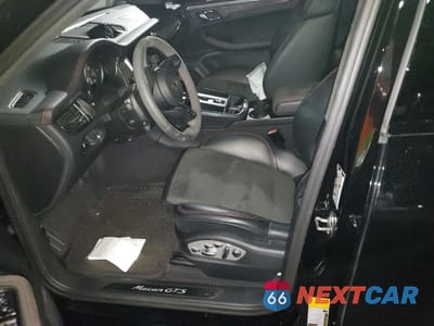 Zdjęcie 7 z 12 samochodu: 2023 PORSCHE MACAN GTS VIN:WP1AF2A50PLB56880 - miniatura