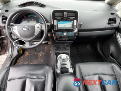 Zdjęcie 8 z 12 samochodu: 2016 NISSAN LEAF SV VIN:1N4BZ0CP3GC306177 - miniatura
